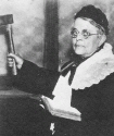 Carrie Nation.jpg (313778 bytes)