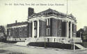 Hyde Park Town Hall-1.jpg (105610 bytes)